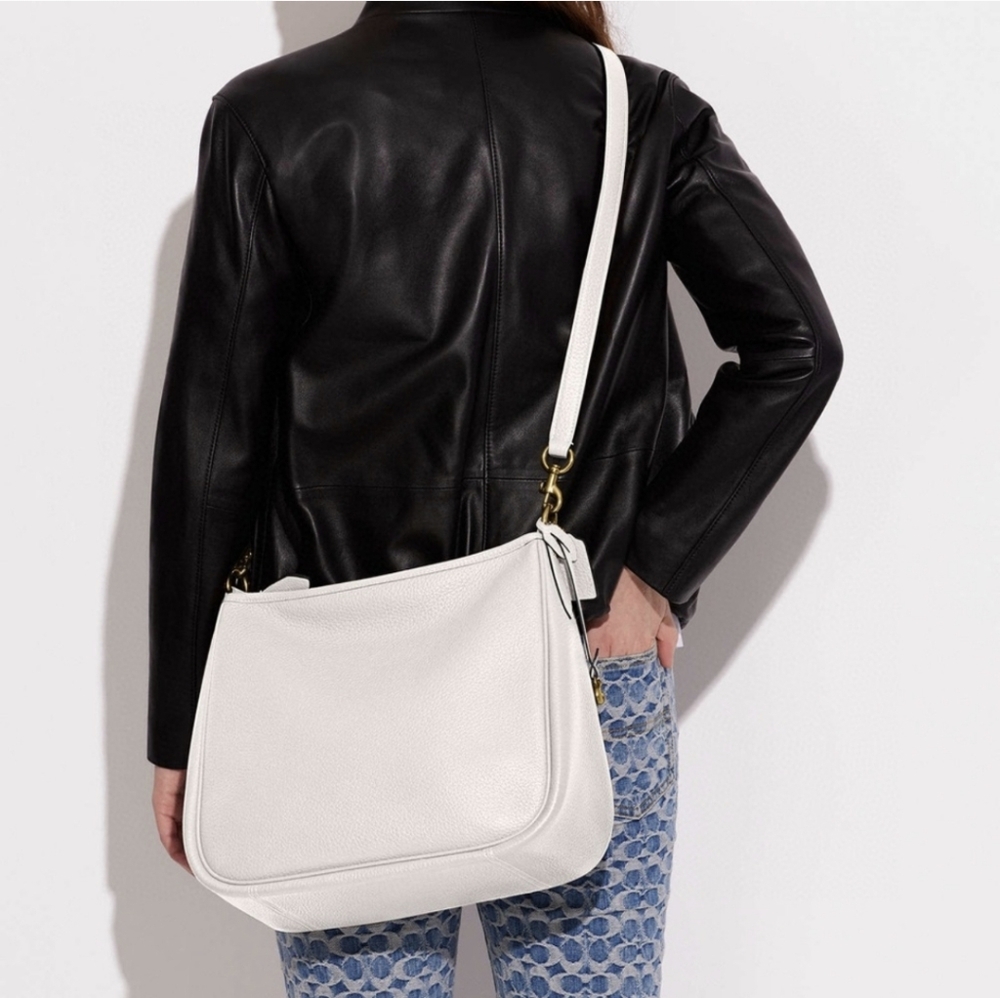 NWT Coach Cary Shoulder Bag in Chalk - Picture 4 of 8